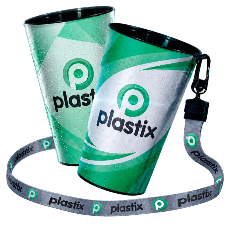 Copos Label da Plastix personalizados com a marca do cliente